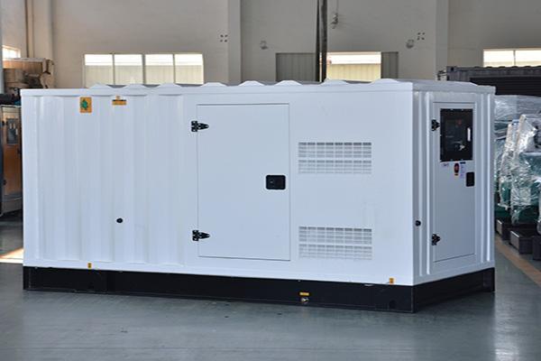 田东发电机组气门间隙的调整周期是多久？